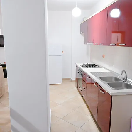 Shengjin Beach Apartment *
