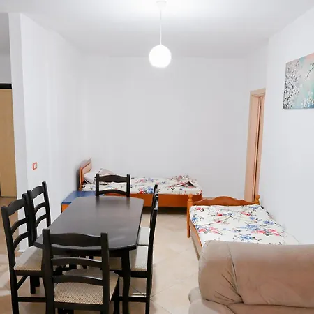 Shengjin Beach Apartment Διαμέρισμα *